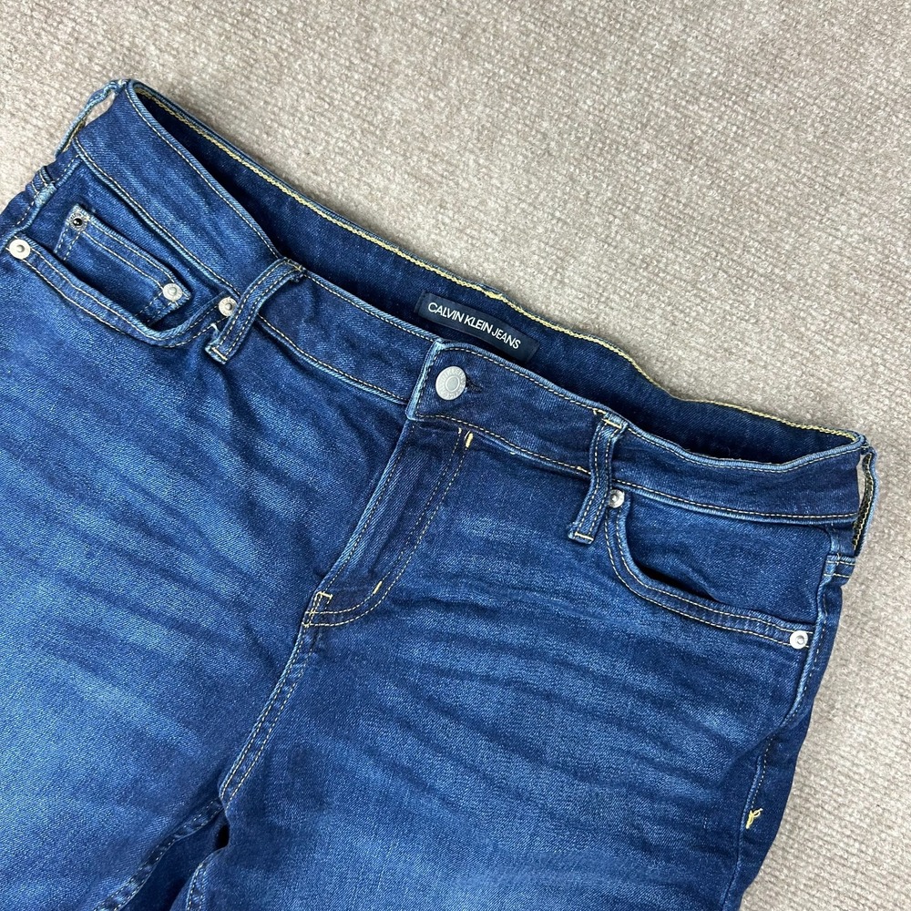 Calvin Klein Jeans Bermuda Shorts Womens 12 Blue Denim Stretch Cotton Mid Rise